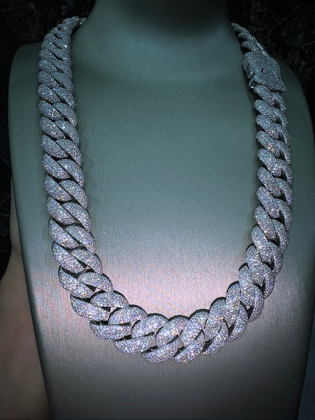 Pave Dior Chain White Gold