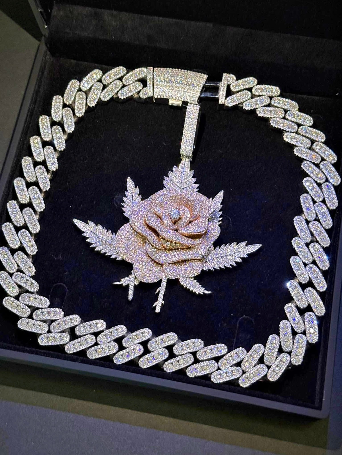 Rose Big Chain