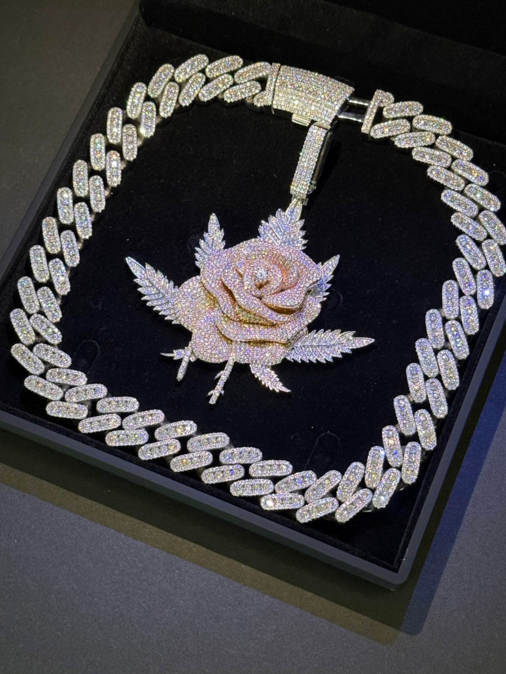 Rose Big Chain