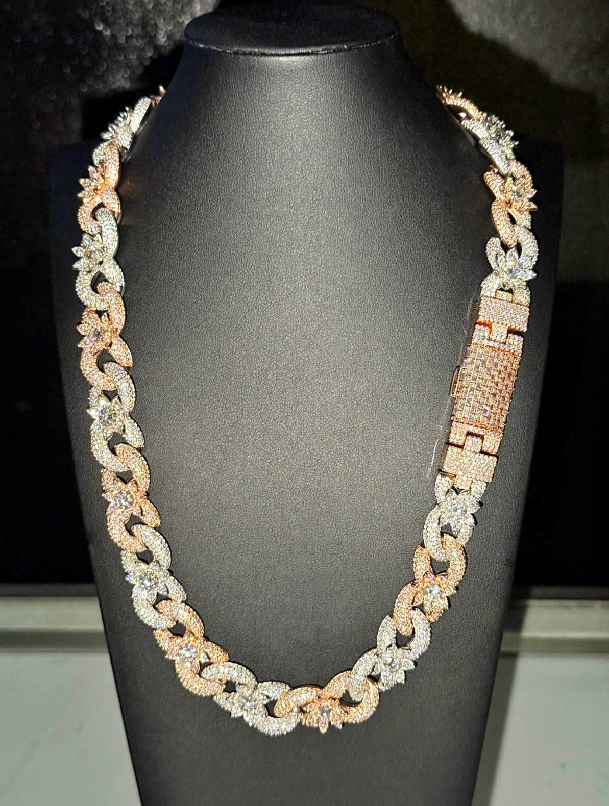 2 Tone Infinity Flowers Chain