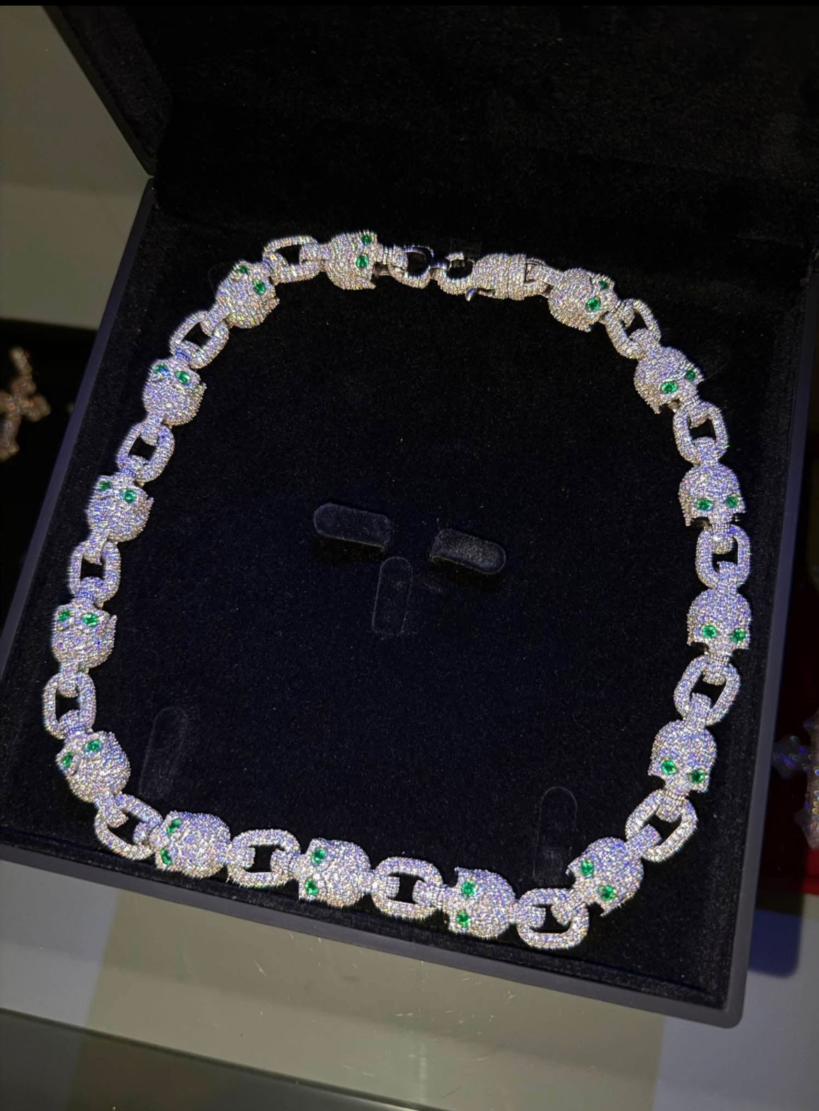 White gold and rose gold caravel Chain