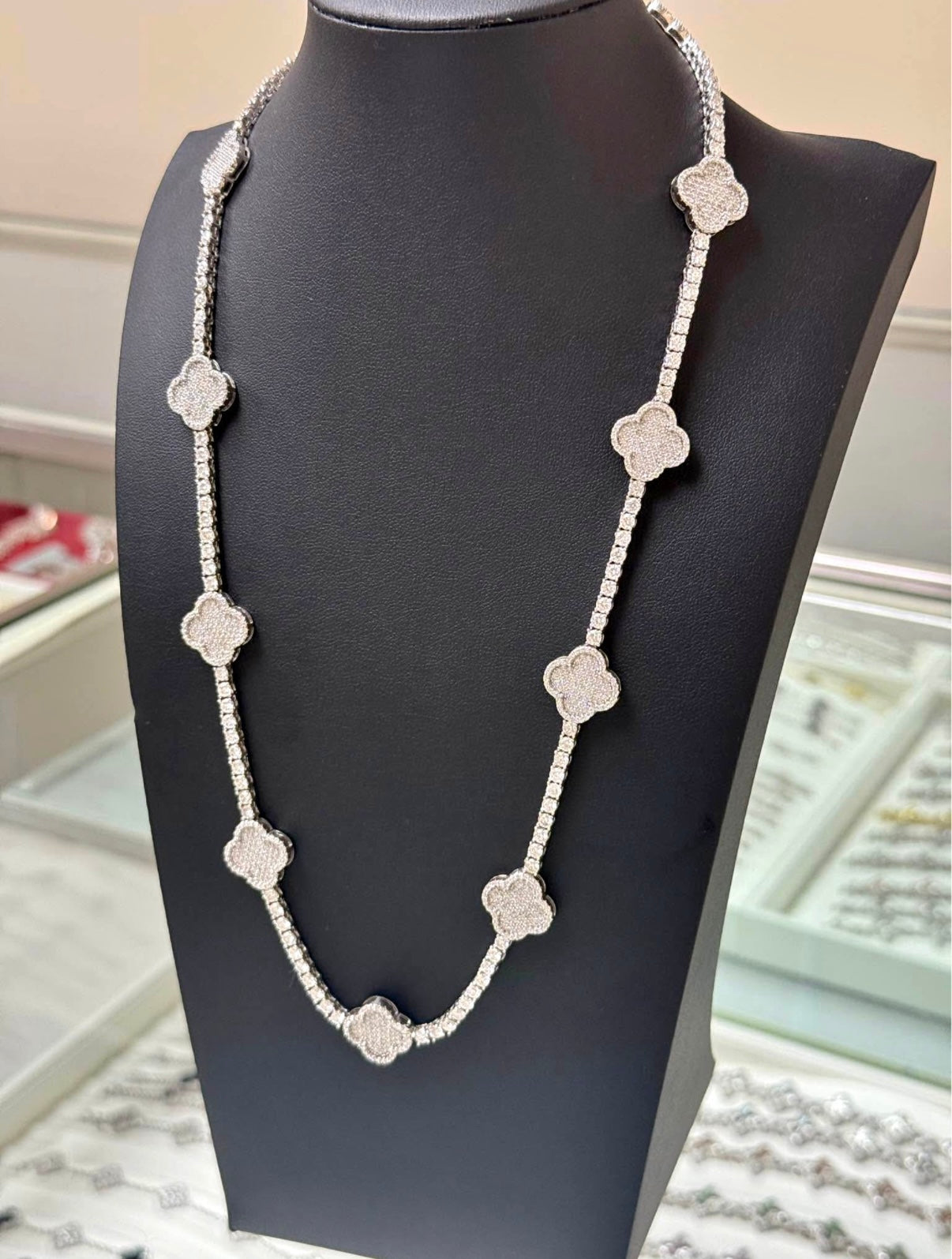 Van Cleef White Gold Diamond Chain
