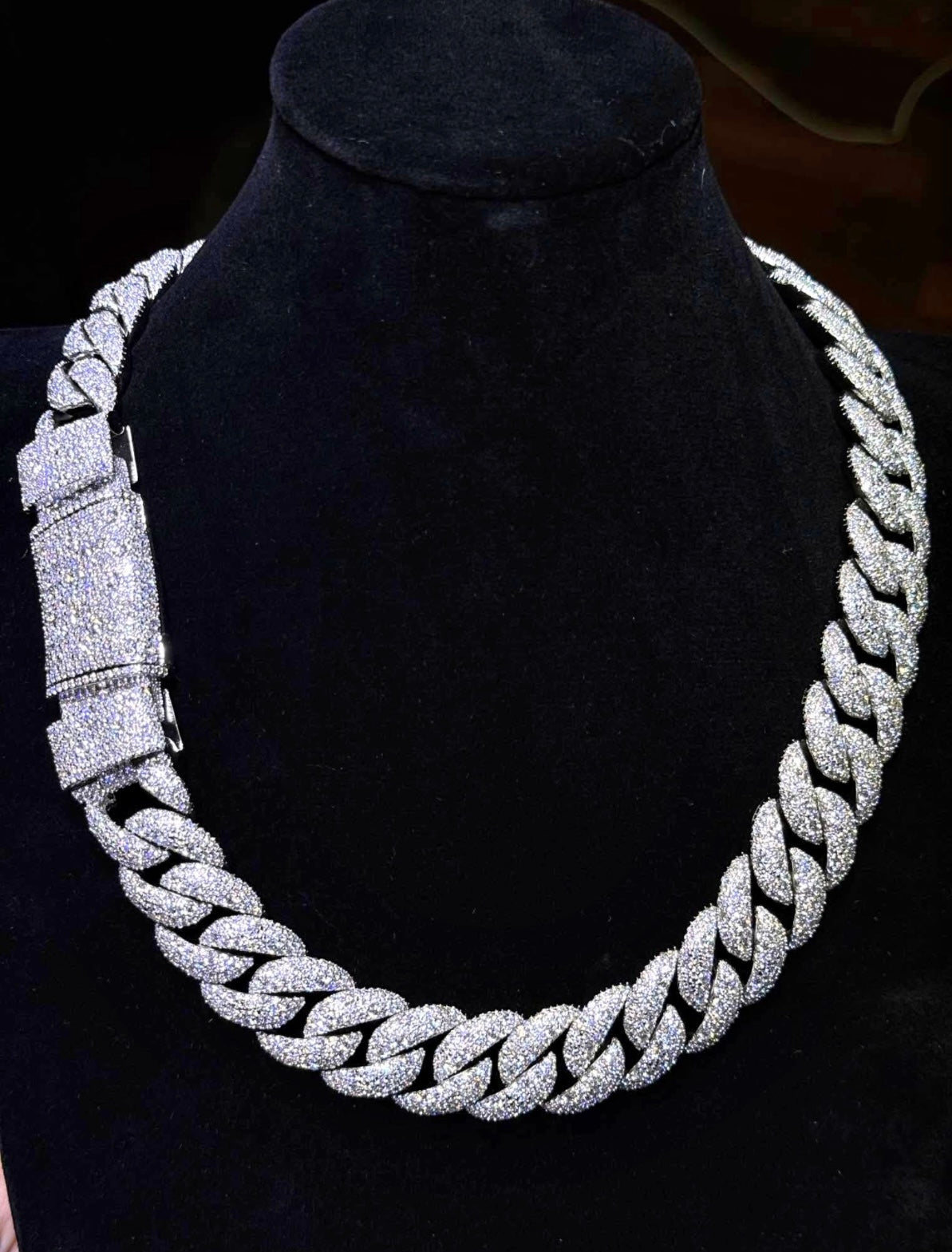 Pave Chain